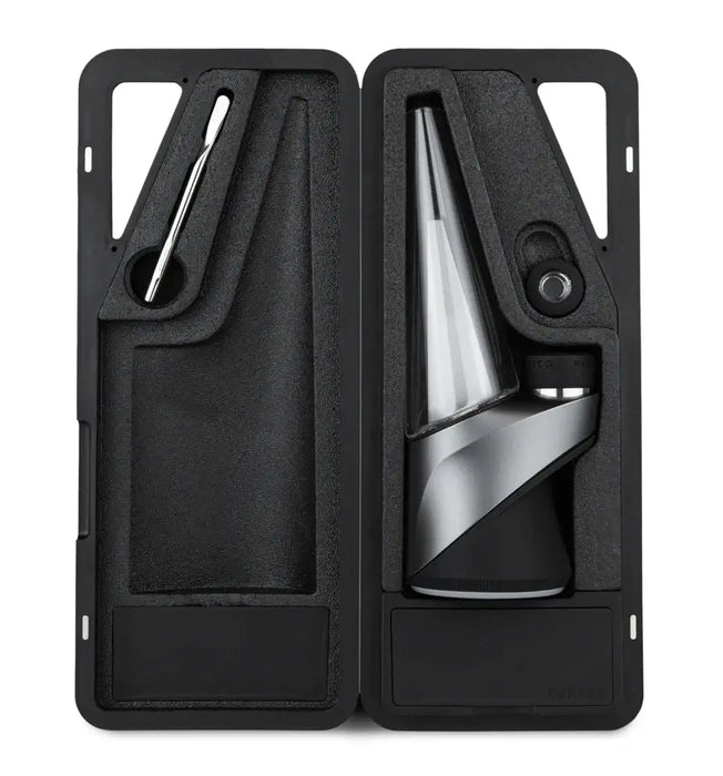 Elevate your concentrate consumption with the Puffco Peak, a state-of-the-art vaporizer that delivers an efficient and seamless experience for all users in vivant online vaporizer store.
